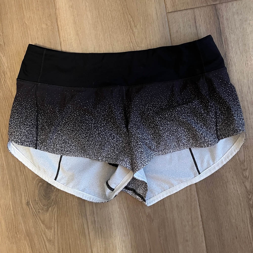 Lululemon speed up ombre shorts 2.5”